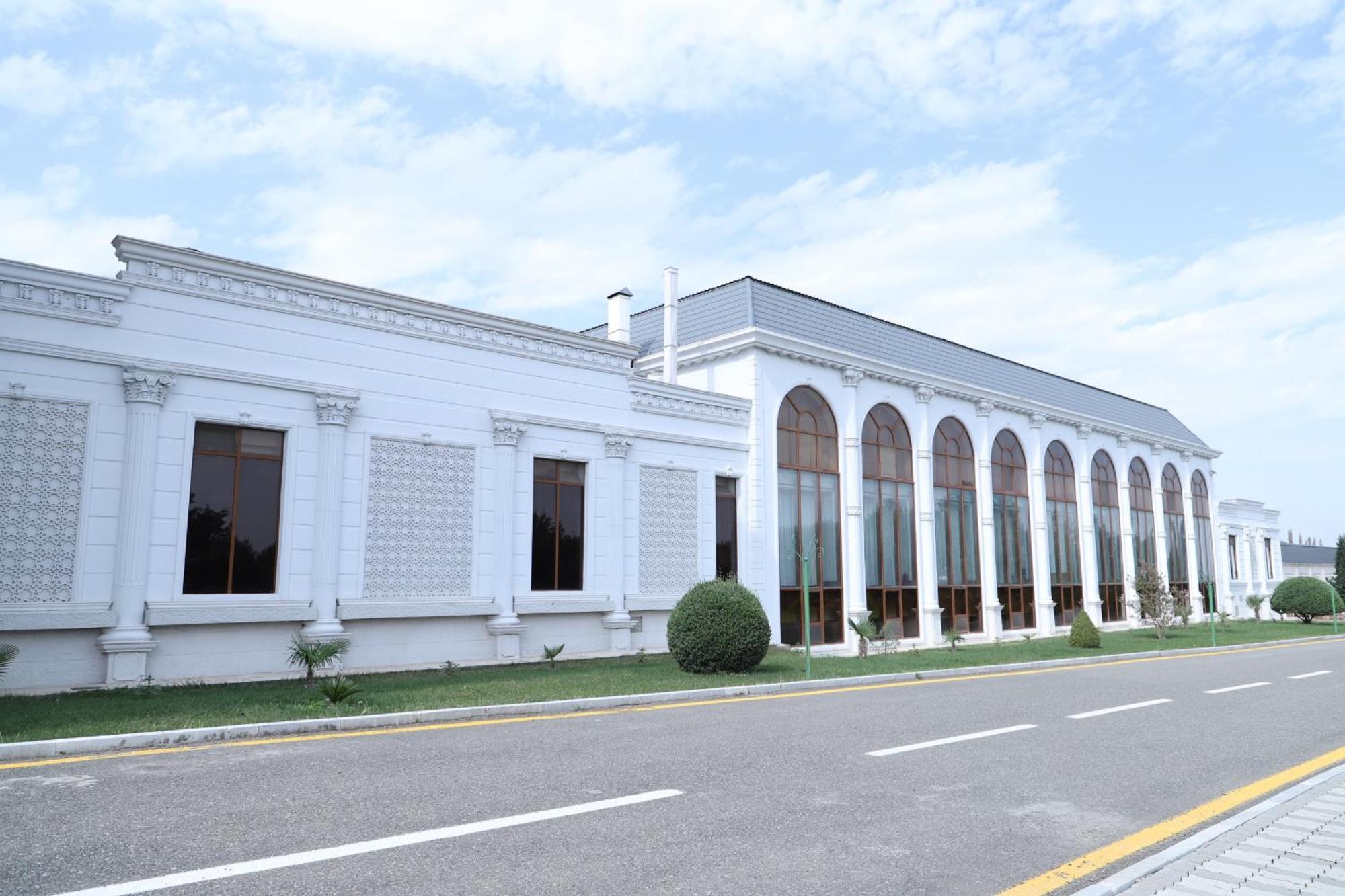 Ayan Palace Hotel Tovuz Luaran gambar
